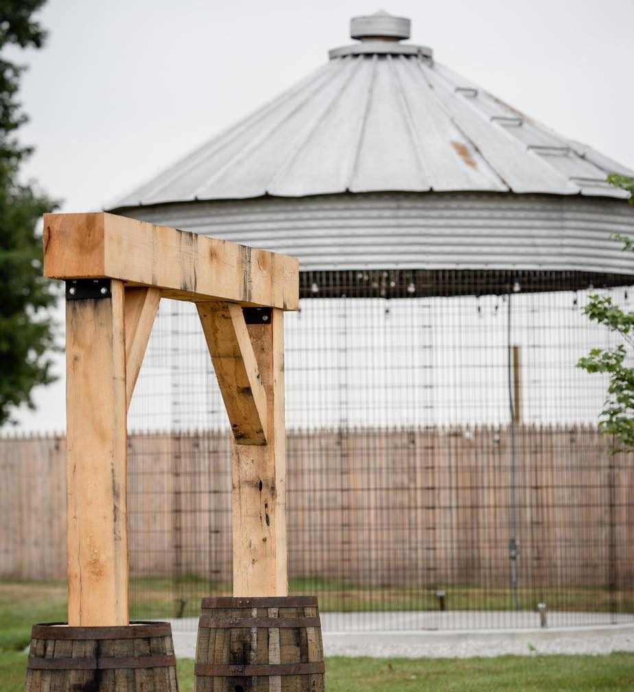 Cornerstone at Cedar Bourbon Wedding