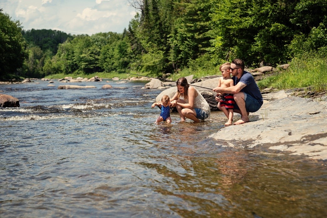 A family with children is traveling